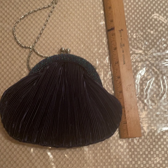 Vintage blue Pocketbook with strap and beads - Picture 10 of 11